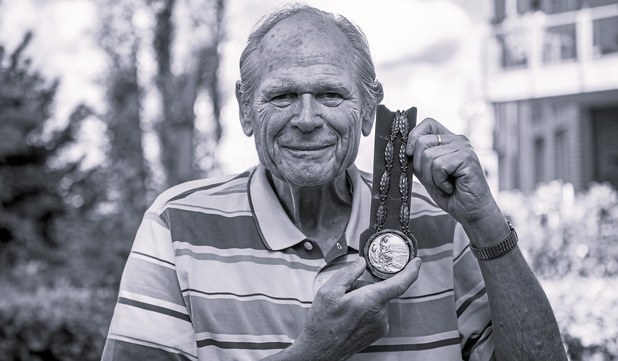 Trauer um einen Pionier des DeutschlandAchters rudern.de